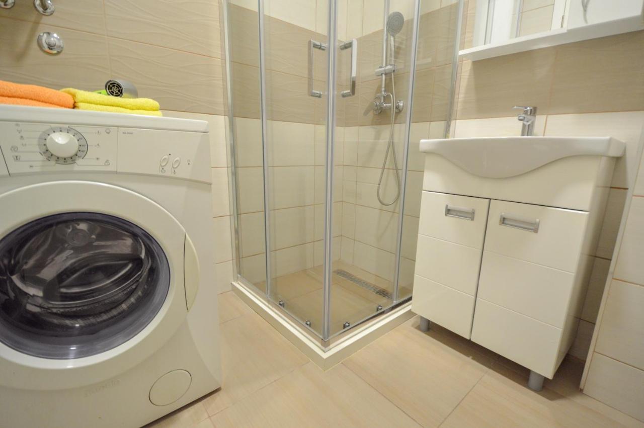 Shine24 - Spacious And Bright Apartment - New Новий Сад Екстер'єр фото